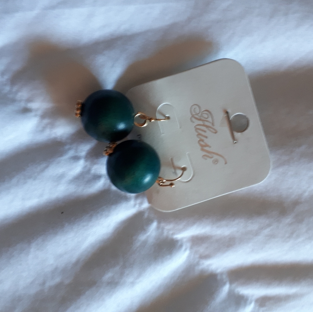 Statement necklace - Picture 3 of 3